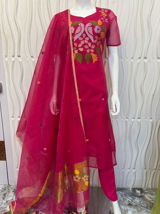 Jamdani 3-Piece Suit Set | Handloom Floral Edition Black/Pink