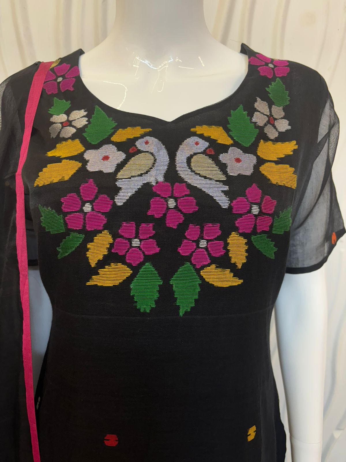 Jamdani 3-Piece Suit Set | Handloom Floral Edition Black/Pink