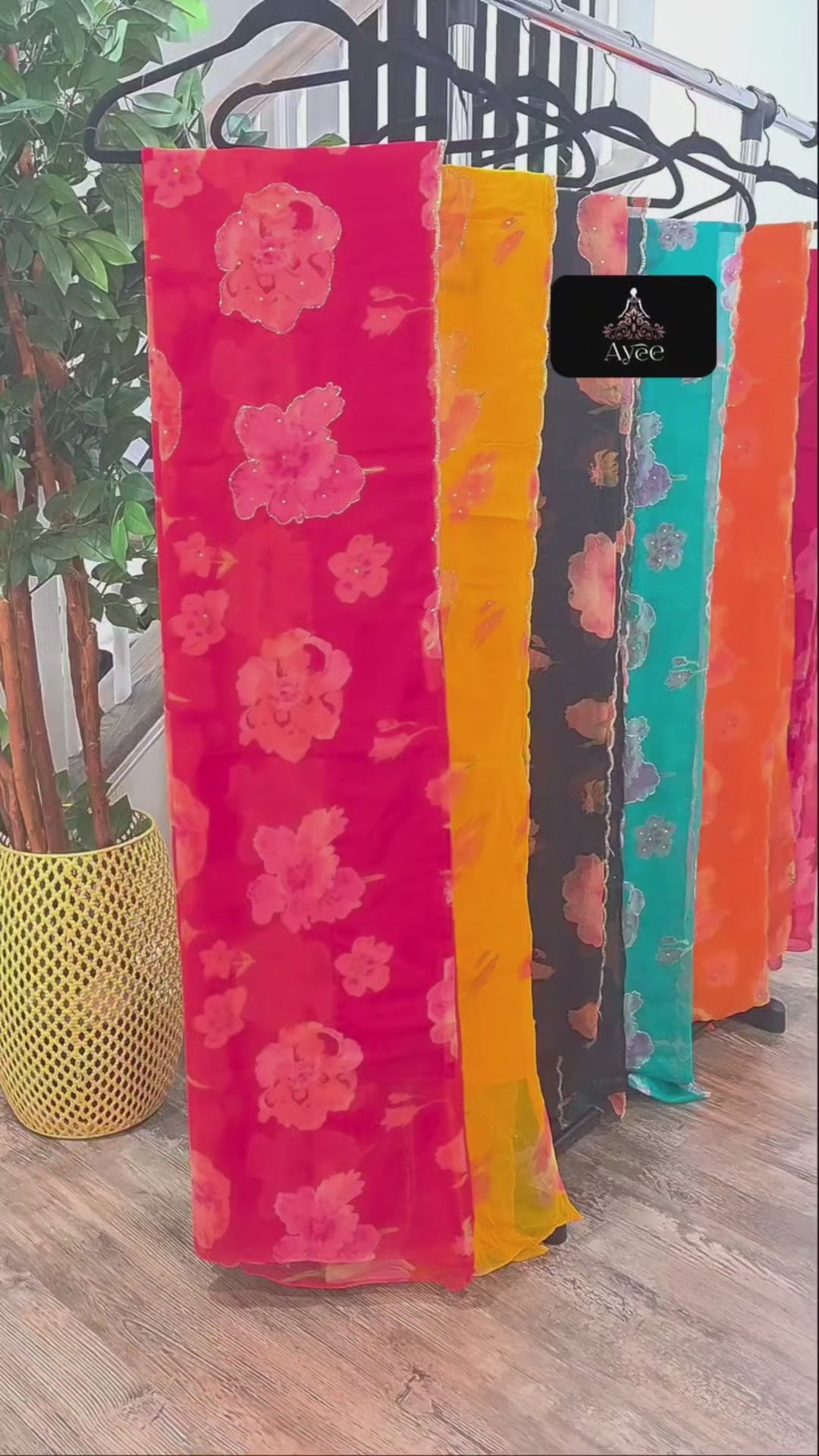 Floral Printed Pure Chiffon Saree – Lightweight & Elegant